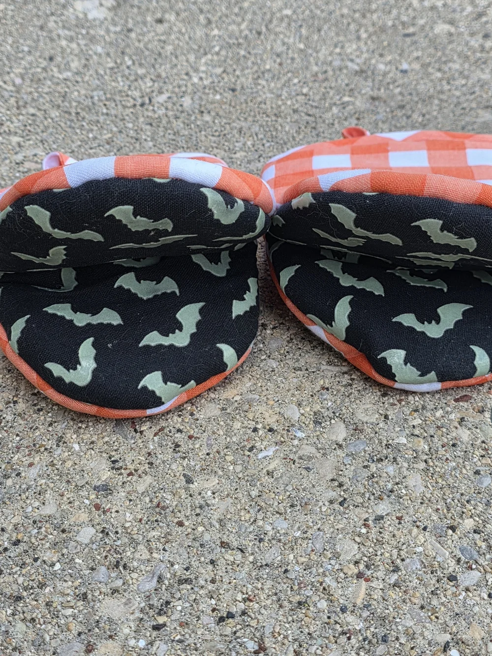 Bouffants & Broken Hearts Halloween Bat Mini Oven Mitts Set of 2
